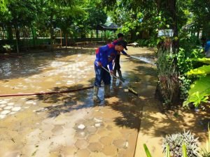 12-9.jpg Pasca Banjir Pati, Sejumlah Sekolah Terpaksa Diliburkan - Info Seputar Pati