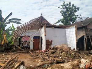 13-5.jpg Rumah Rusak Akibat Banjir Dapat Subsidi Bantuan, Disperkim Imbau Peran Aktif Desa - Info Seputar Pati