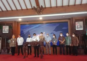 Datangkan-Investor-Luar-Negeri-dan-Lokal-Pemkab-Pati-Kembali-Gelar-Kegiatan-PBF.jpg Datangkan Investor Luar Negeri dan Lokal, Pemkab Pati Kembali Gelar Kegiatan PBF - Info Seputar Pati