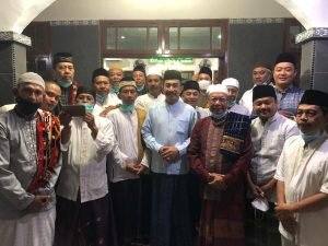 Bupati Pati Gelar Safari Subuh di Masjid Al Istiqomah Perum RSS Sidokerto, Jemaah Berebut Swafoto - Info Seputar Pati