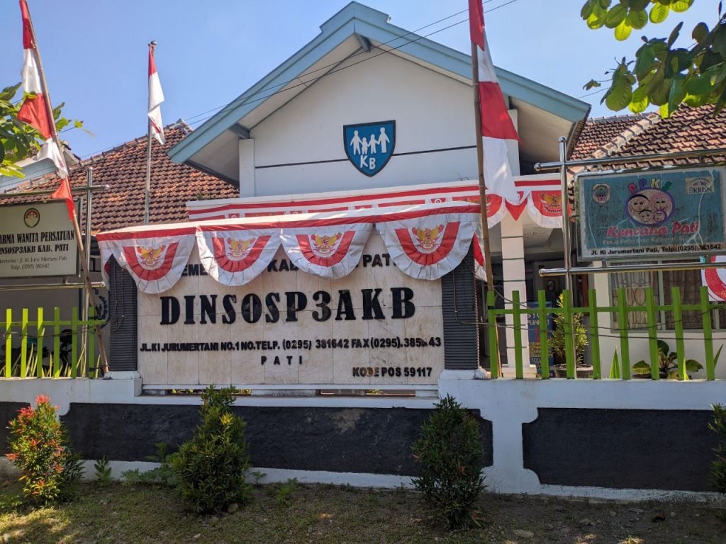 DINSOSP3AKB Fokus Beri Bantuan Atas Kerusakan Rumah Korban Banjir Bandang