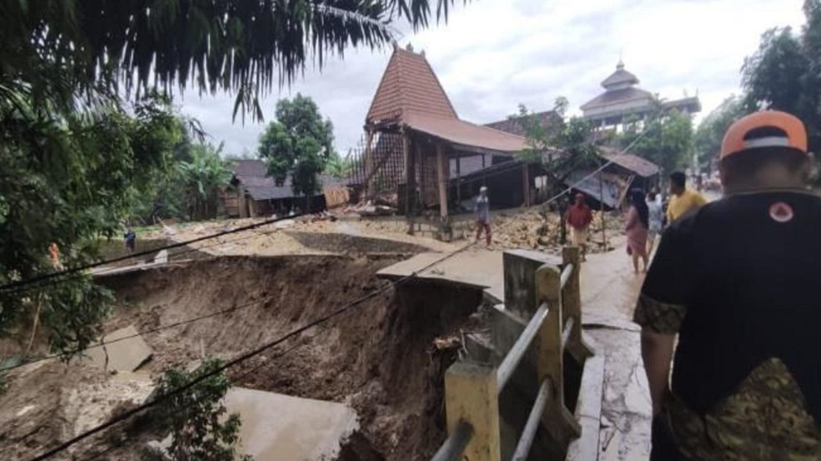 dampak-banjir-di-pati-melanda-6-kecamatan