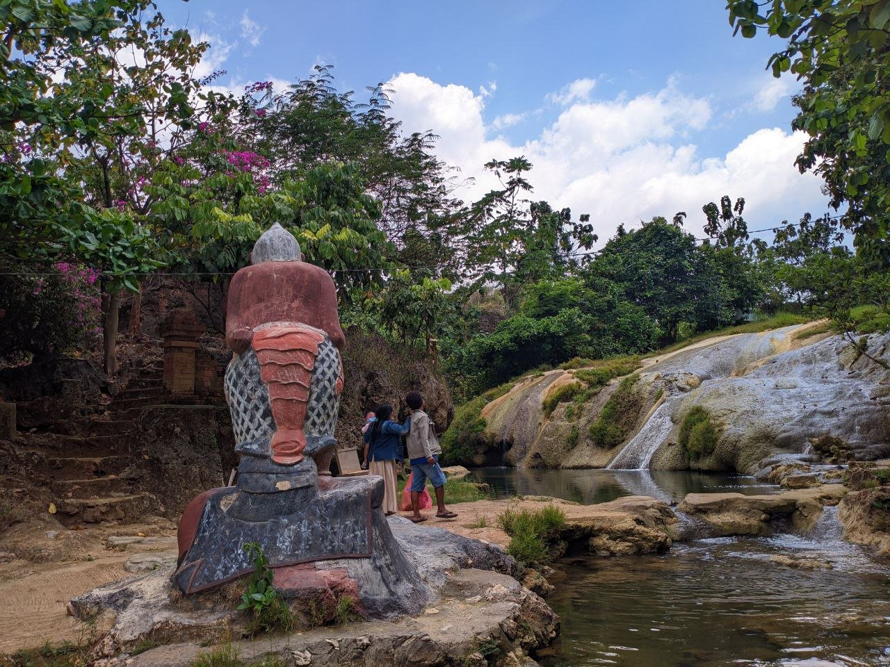 Foto: Salah satu objek wisata di Kabupaten Pati (Sumber: Anang SY) Foto: Salah satu objek wisata di Kabupaten Pati (Sumber: Anang SY)
