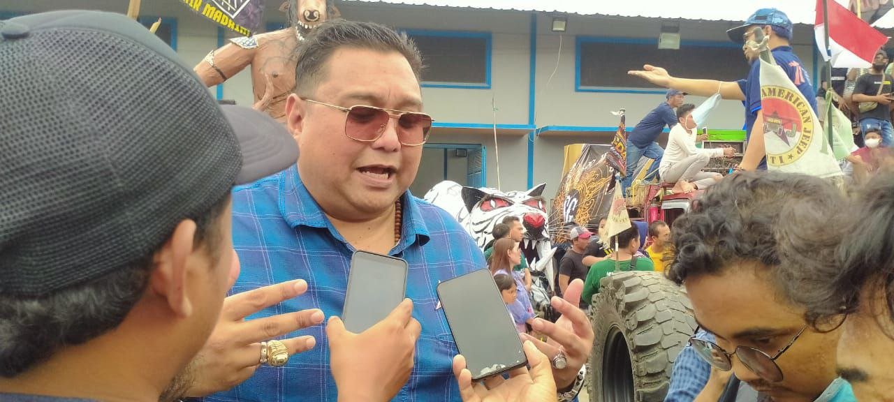 Ribuan Warga Larut dalam Haul Sunan Prawoto, Wakil Ketua DPRD: Ini Harus Kita Lestarikan Ribuan Warga Larut dalam Haul Sunan Prawoto, Wakil Ketua DPRD: Ini Harus Kita Lestarikan