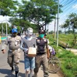 Sering Terjaring Razia Satpol PP, Manusia Silver Tetap Bandel