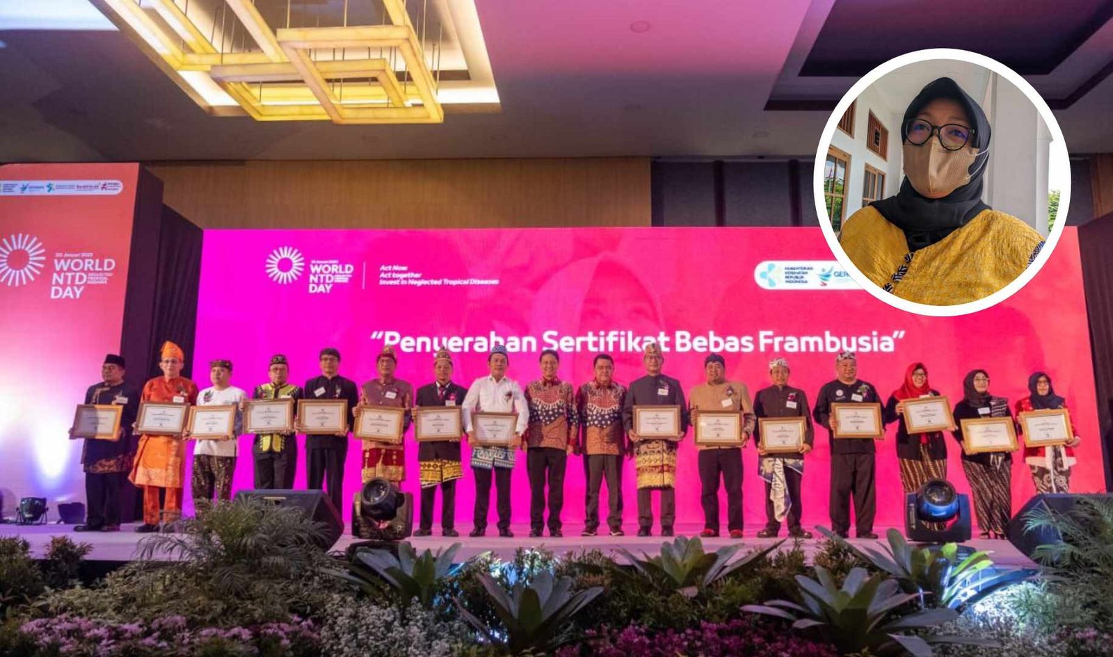 Foto: Penerimaan piagam penghargaan dari Kementerian Kesehatan (Kemenkes) Republik Indonesia (Sumber : Dokumen Humas Dinkes Pati)