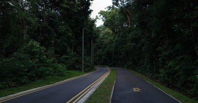 10 Mitos Roh Atau Hantu yang Menghuni Jalan di Indonesia