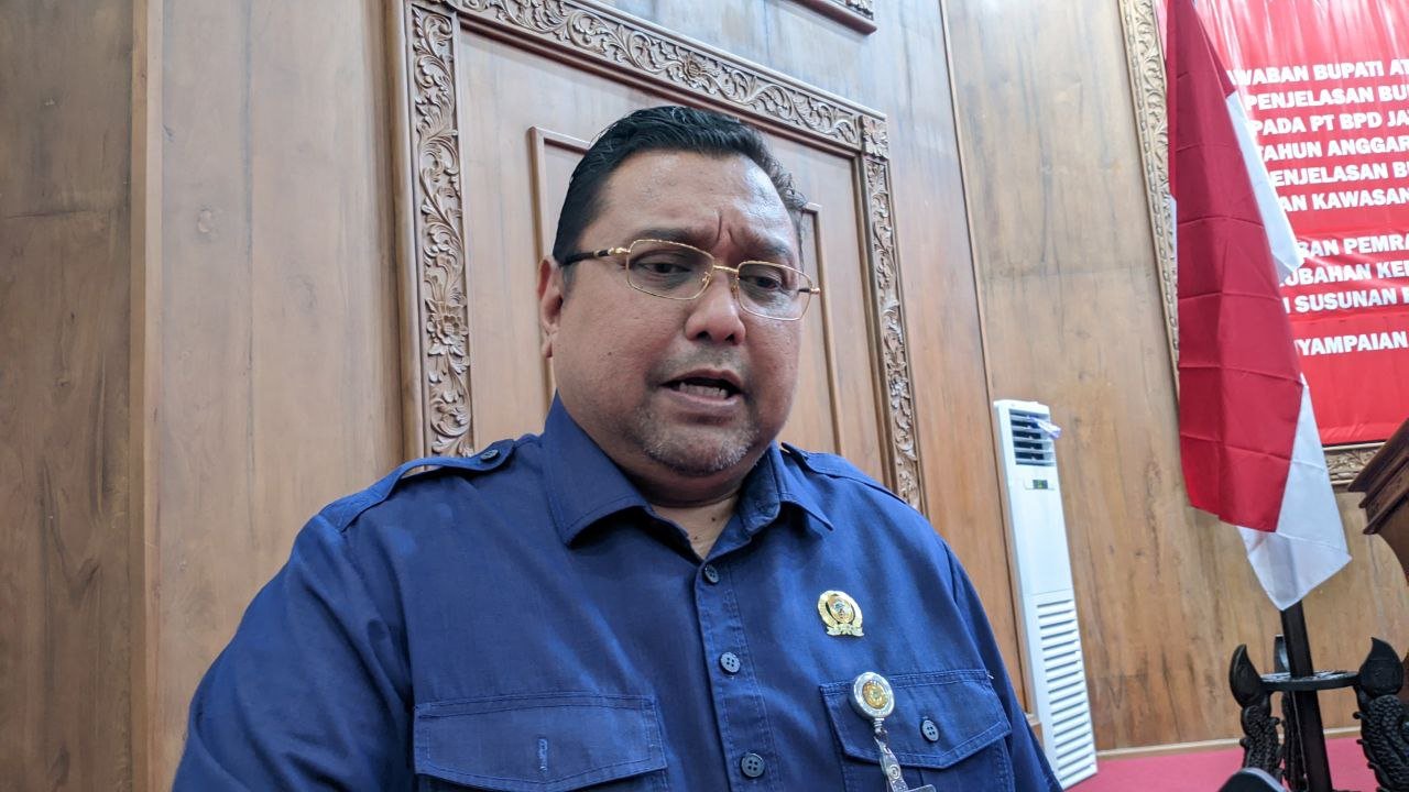 Foto :Wakil Ketua I DPRD Kabupaten Pati, Joni Kurnianto (Sumber : Infoseputarpati.com/ Asy) Foto :Wakil Ketua I DPRD Kabupaten Pati, Joni Kurnianto (Sumber : Infoseputarpati.com/ Asy)