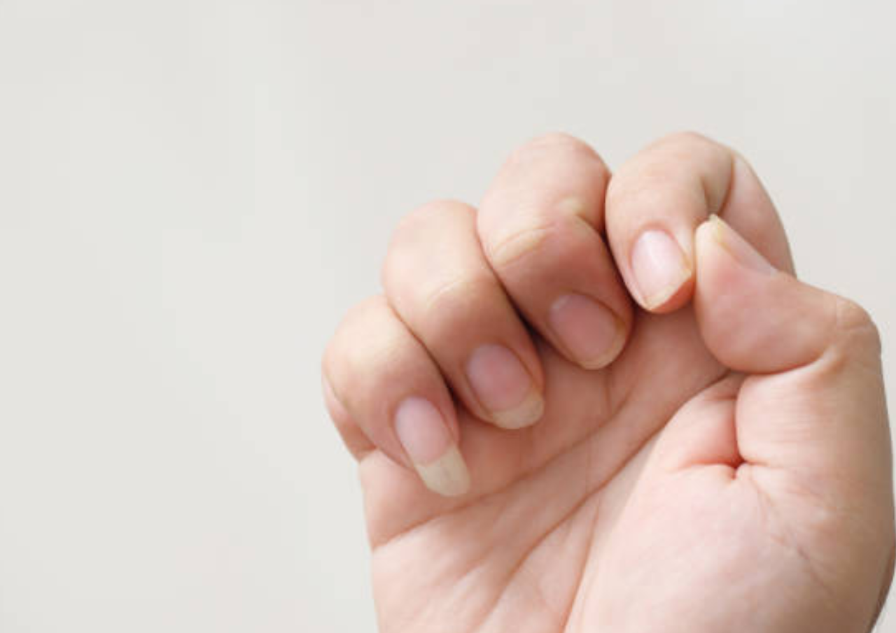 Tips Merawat Keindahan Kuku secara Alami merawat kuku