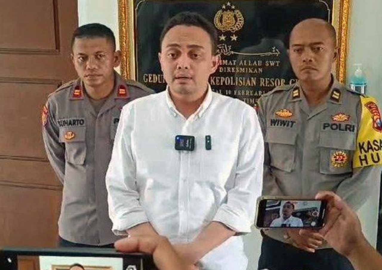 Viral! Alat Kelamin Penadah HP Diduga Dibakar Polisi, Polres Gresik Bantah