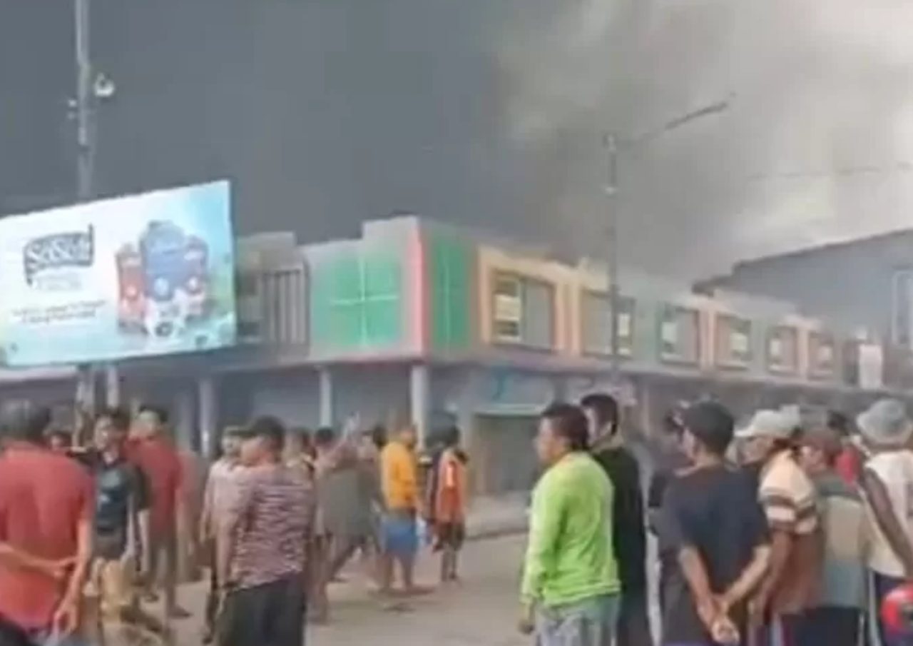 Kebakaran di Pasar Ngawen Blora