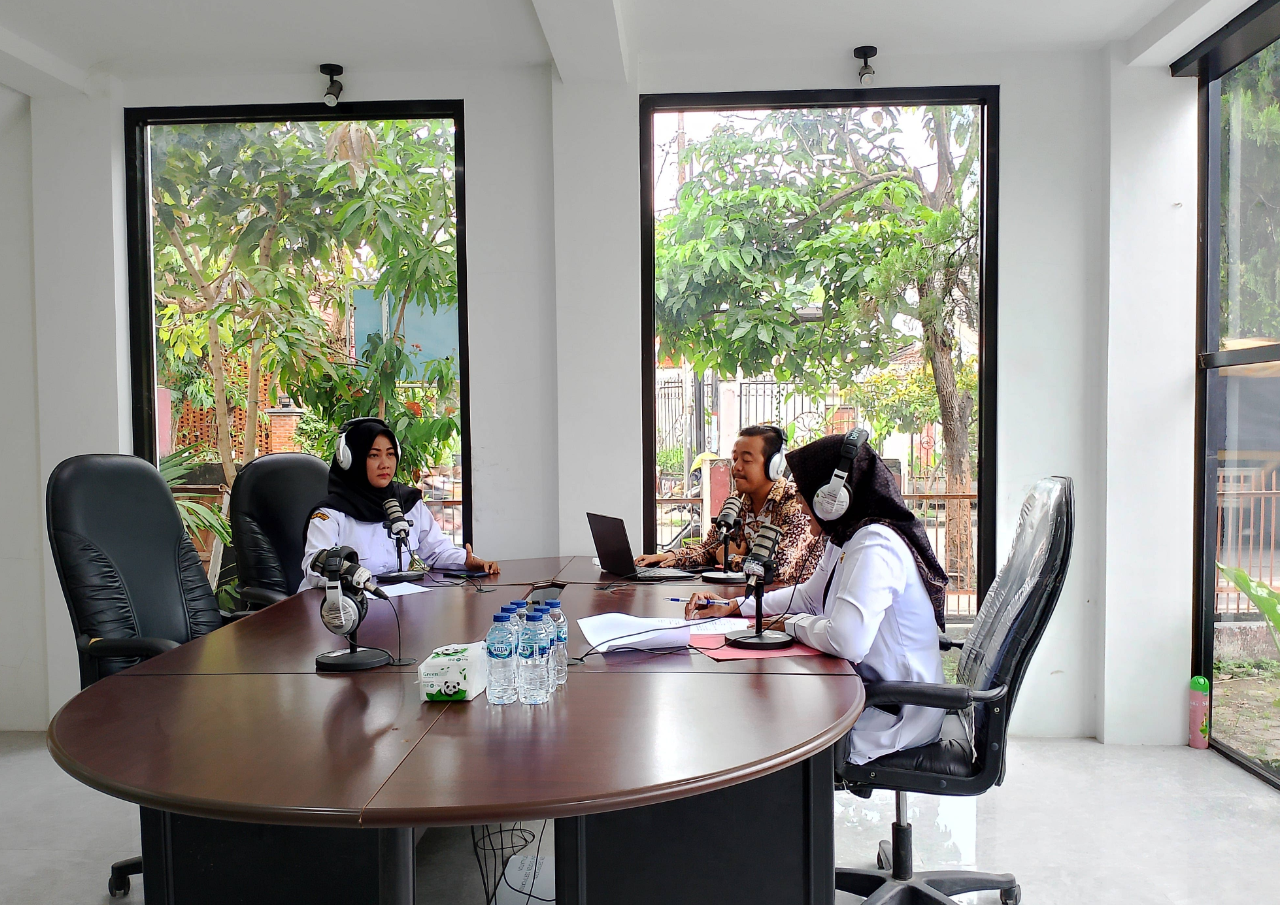 Terobosan Podcast tentang Informasi Pemilu 2024 di Blora