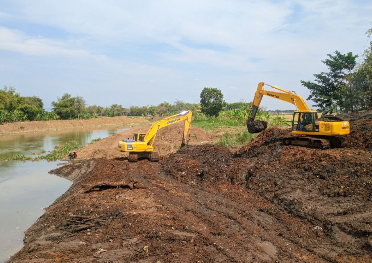 Antisipasi Banjir, Sungai Simo di Pati Dikeruk