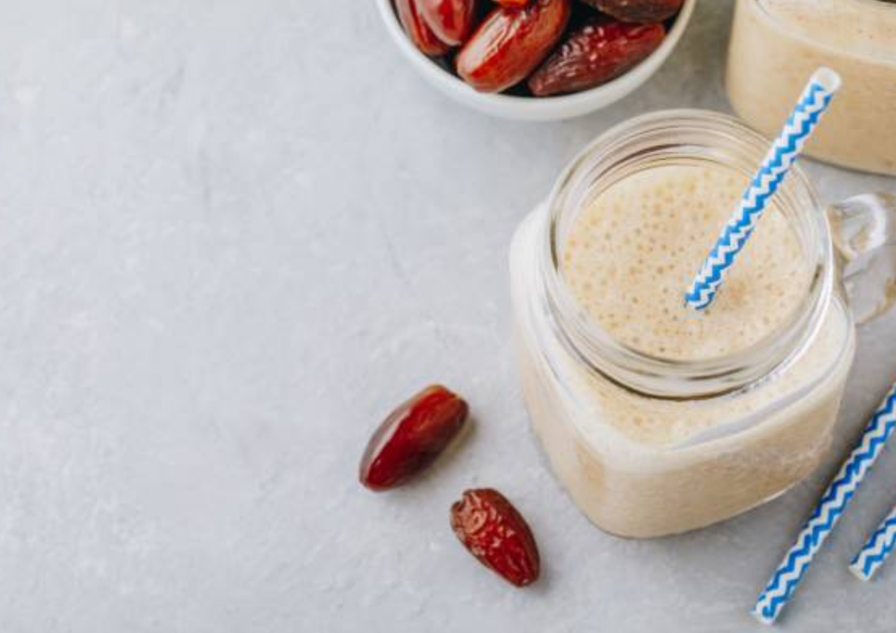 Cara Membuat Susu Kurma, Simak Manfaatnya