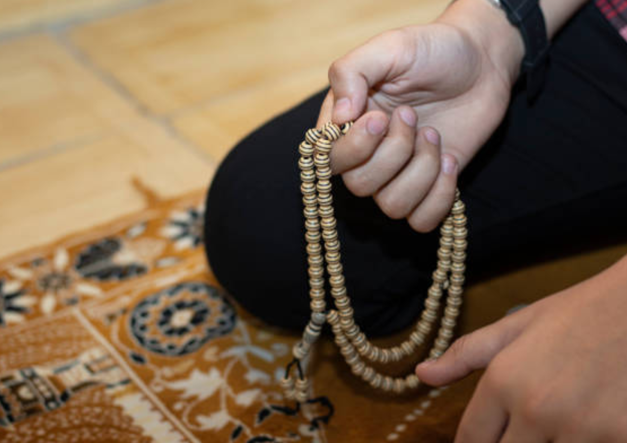 Rasulullah Anjurkan Baca Dzikir Ini setelah Salat Fardhu