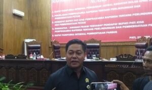 Foto : Ali Badrudin, Ketua DPRD Pati. (Sumber. ISP/ilham) Foto : Ali Badrudin, Ketua DPRD Pati. (Sumber. ISP/ilham)