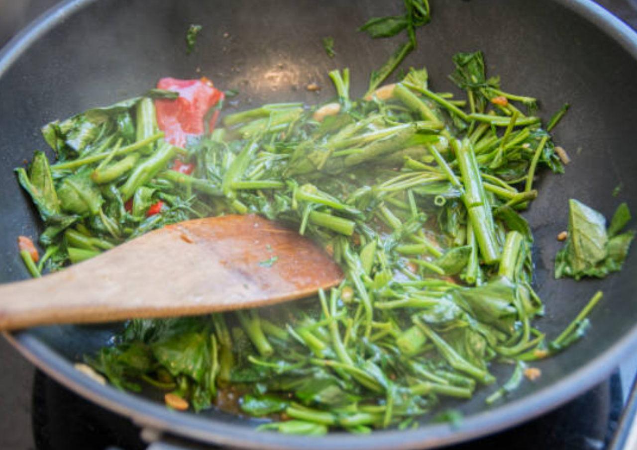 Manfaat Kangkung bagi Ibu Hamil