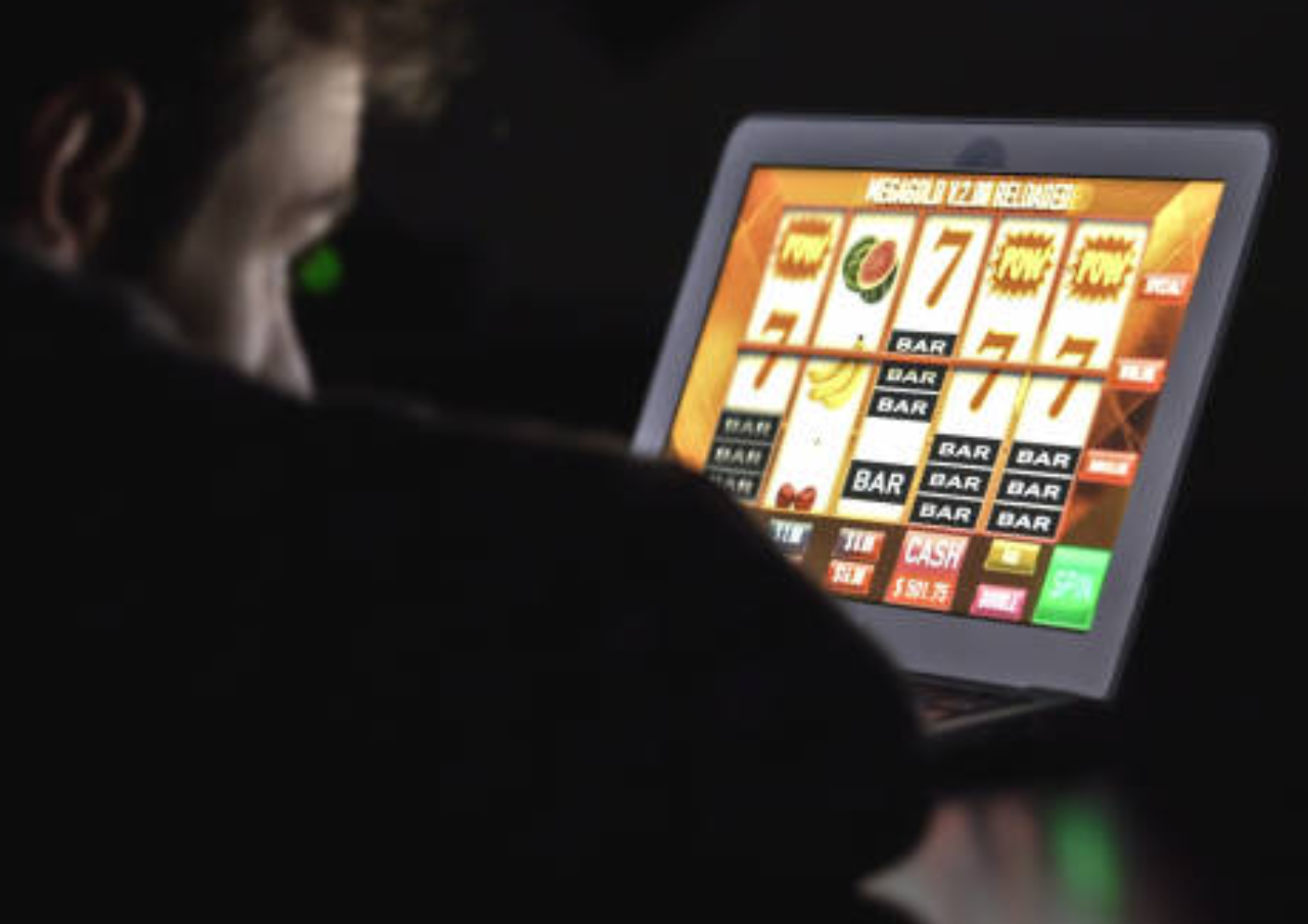 Modus Bandar Promosikan Judi Online di Indonesia