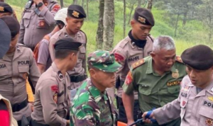 Pria Asal Sleman Berhasil Dievakuasi usai Tersangkut di Jurang Merapi Pria Asal Sleman Berhasil Dievakuasi usai Tersangkut di Jurang Merapi - Info Seputar Pati