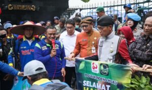 Demo FKPI Jateng Tuntut Kejelasan Status Kepegawaian/jatengprov Demo FKPI Jateng Tuntut Kejelasan Status Kepegawaian/jatengprov