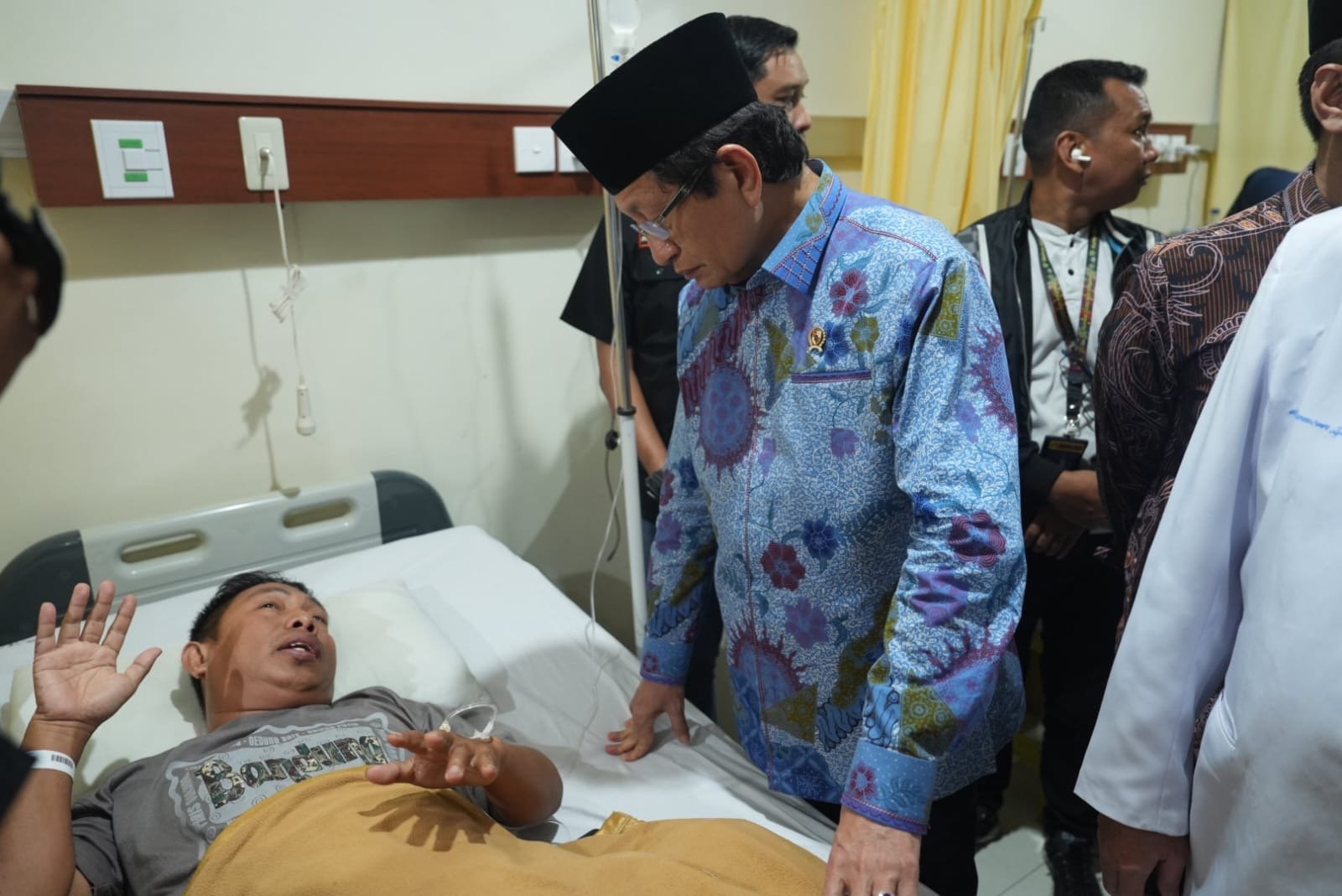 611b70c5-b013-4fe1-a7e8-4b3db078eec0