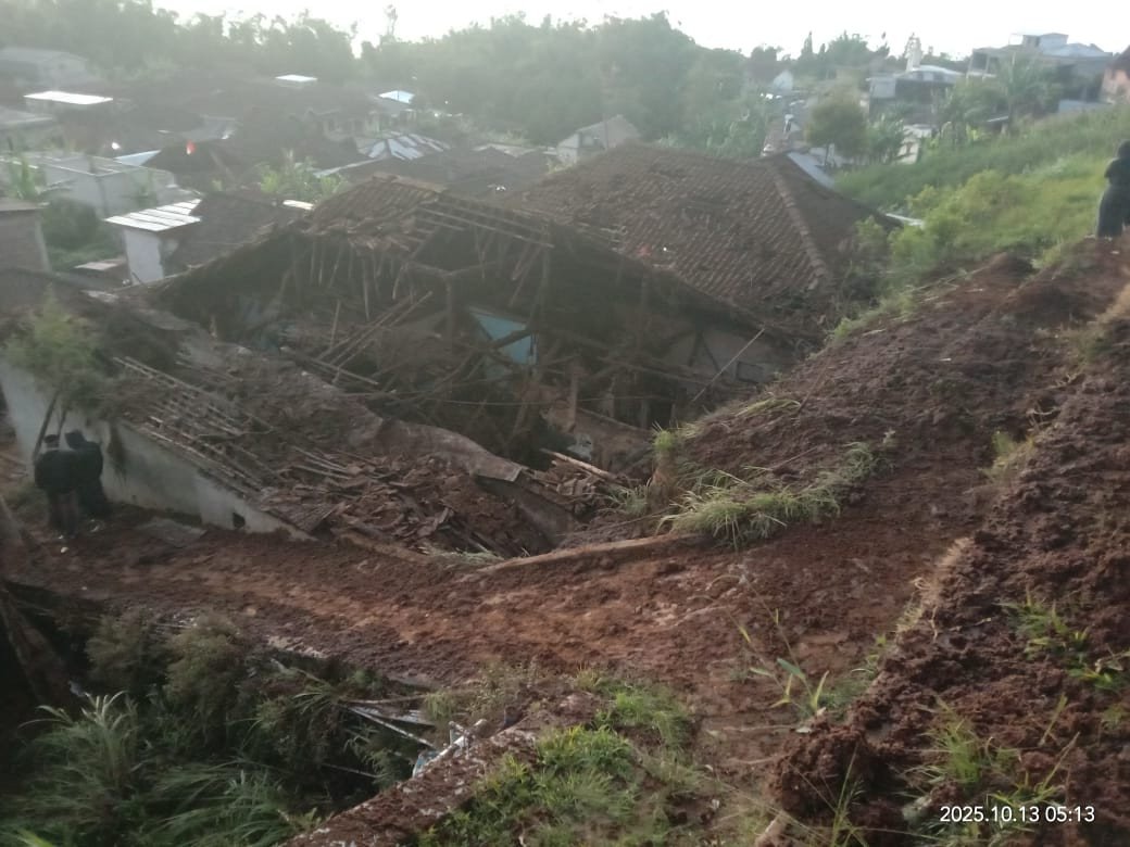 68ec8350c2fd2_1760330576