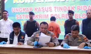 Driver Ojol Meninggal Usai Jemput Anak, Pemerintah Beri Santunan/polres blora Driver Ojol Meninggal Usai Jemput Anak, Pemerintah Beri Santunan/polres blora