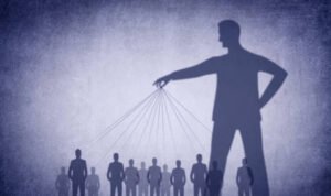 Ilustrasi kasus mutasi jabatan/istock