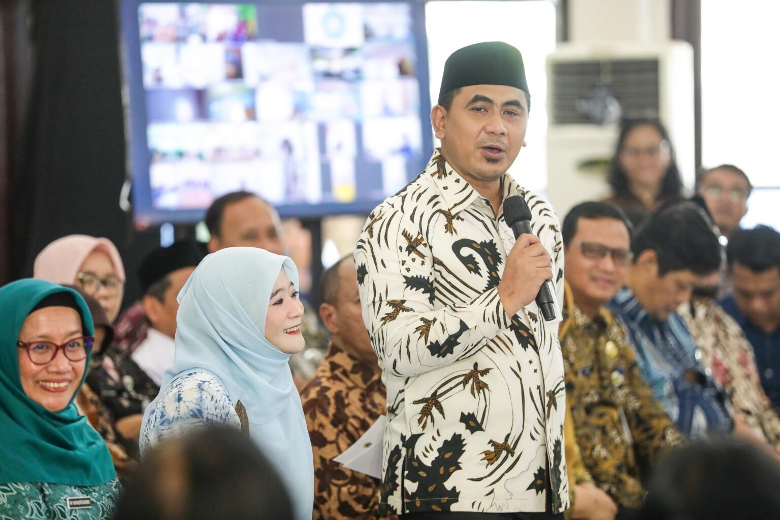 Wakil Gubernur Jawa Tengah, Taj Yasin Maimoen /jatengprov