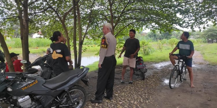 Bocah Jatuh dan Hanyut di Sungai Tulungagung/polres tulungagung