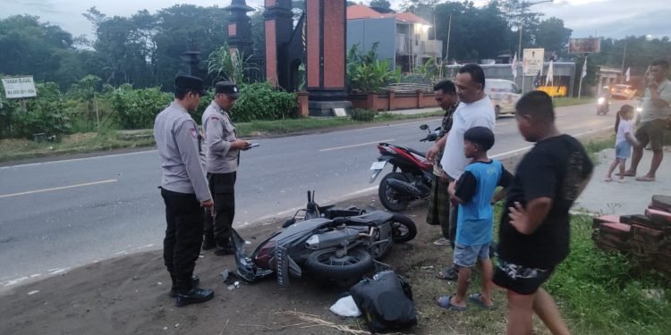 Dua Sepeda Motor Terlibat Kecelakaan di Tulungagung /polres tulungagung