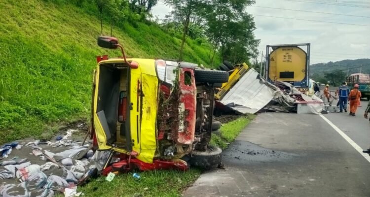 Kecelakaan Beruntun Terjadi di Jalan Tol Ungaran Timur, Satu Meninggal Dunia/Polres Semarang