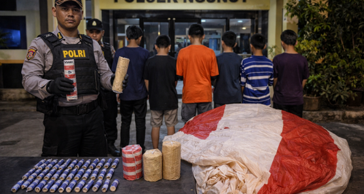 Lima Anak di Tulungagung Diamankan Atas Kepemilikan Bahan Peledak dan Balon Udara/polres Tulungagung