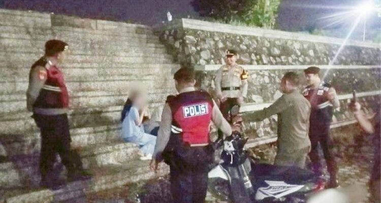 Viral Video Tak Pantas di Rumah Ibadah Wilayah Lampung, Petugas Turun Tangan/ Tribatanews Lampung