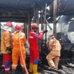 Kebakaran Empat Kios di Bergas Semarang, Diduga Karena Lupa Matikan Kompor/polres semarang Kebakaran Empat Kios di Bergas Semarang, Diduga Karena Lupa Matikan Kompor/polres semarang