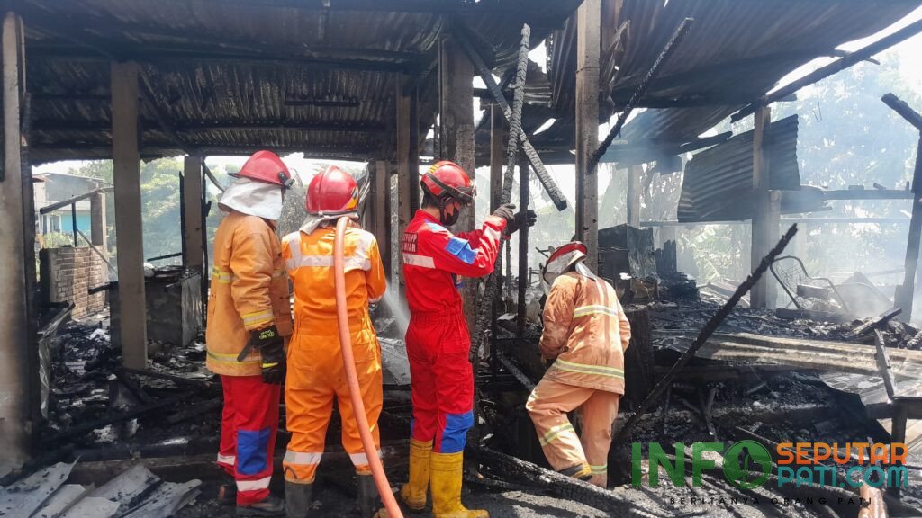 Kebakaran Empat Kios di Bergas Semarang, Diduga Karena Lupa Matikan Kompor/polres semarang