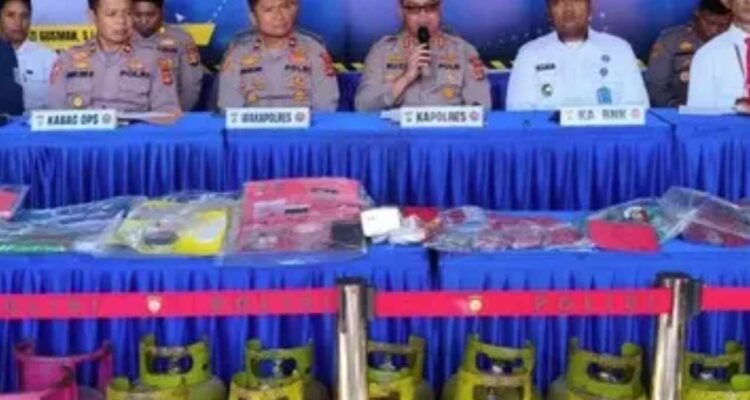 Pria di Buleleng Oplos LPG 3 Kilogram, Polisi Amankan Pelaku/humas Polri Pria di Buleleng Oplos LPG 3 Kilogram, Polisi Amankan Pelaku/humas Polri