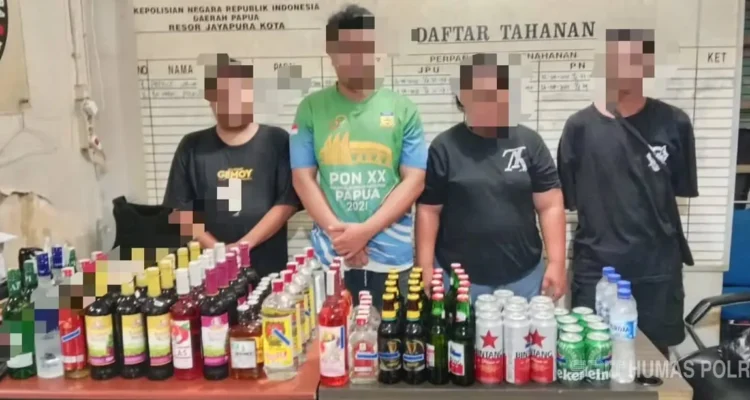 Empat Penjual Miras Ilegal di Jayapura Ditangkap - Info Seputar Pati