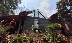 Rumah di Wonosobo Terbakar Saat Ditinggal Pergi/polres wonosobo
