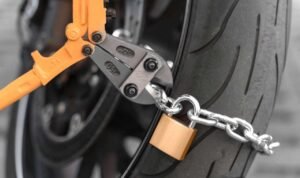 Ilustrasi pencurian motor/istimewa
