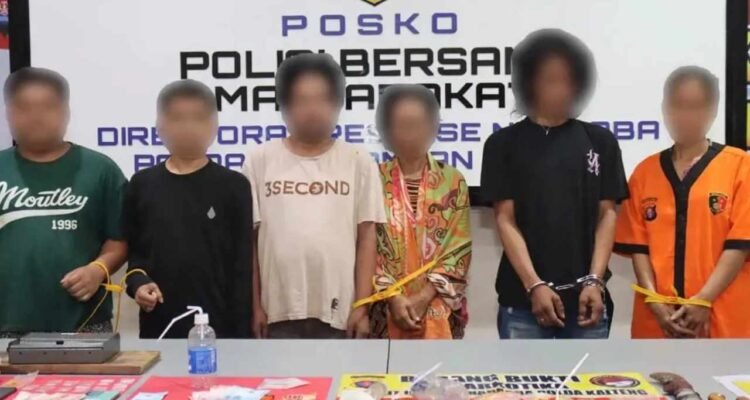 Polisi Gerebek Kampung Puntun Palangka Raya, 56 Paket Sabu Disita/humas polri